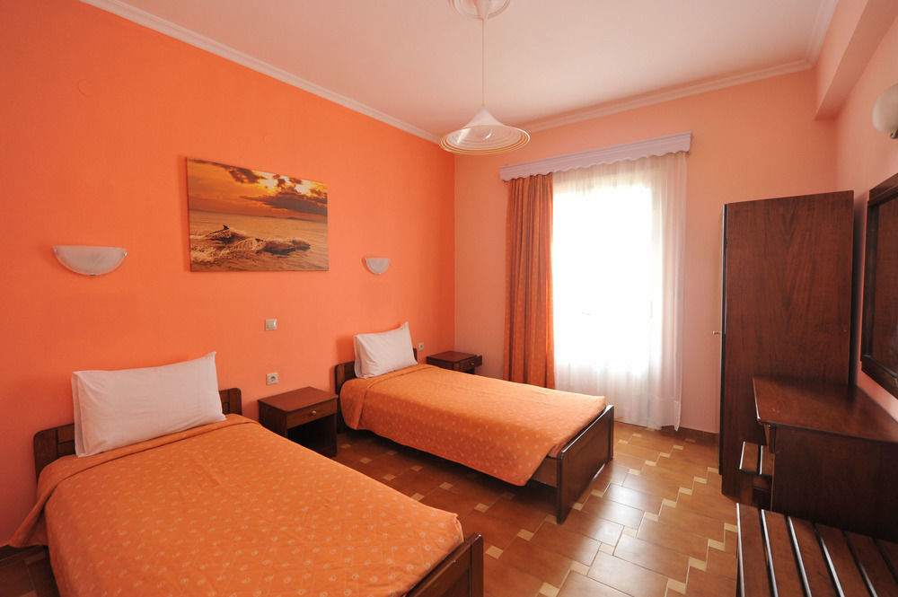 Potamos Apartments Сідарі Екстер'єр фото